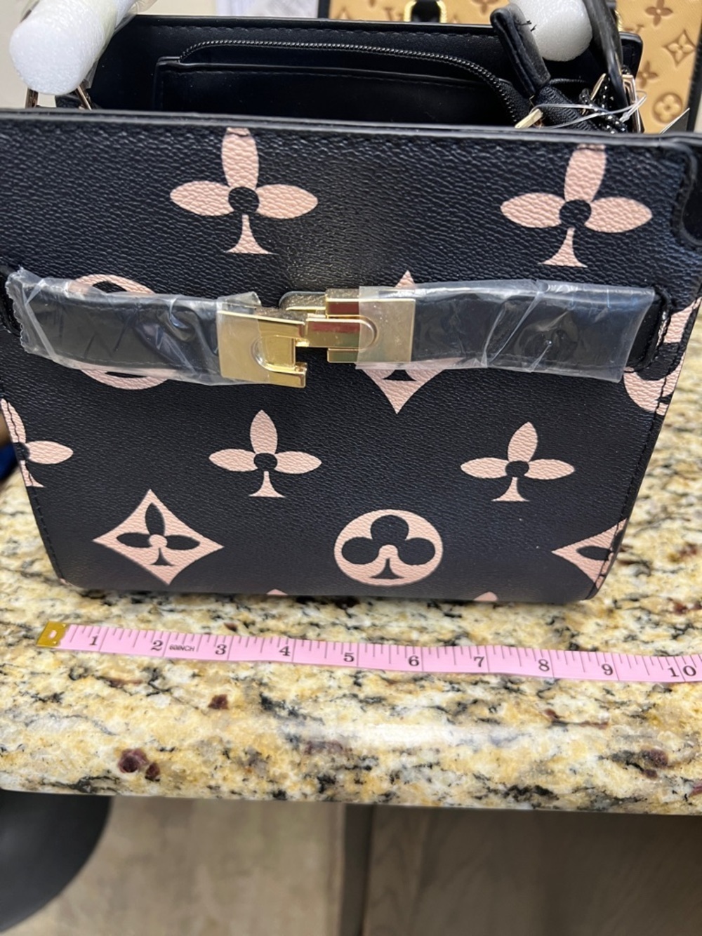 Black & Beige Crossbody Handbag with Matching Wallet – New - Picture 4 of 9